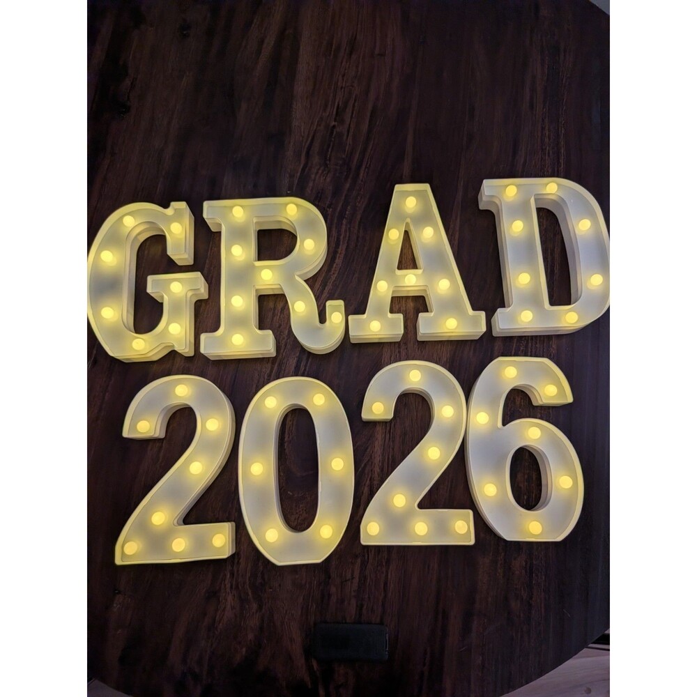 Elegant 8 LED Marquee Light-Up Letters 'Grad 2026' for Stylish Celebrations